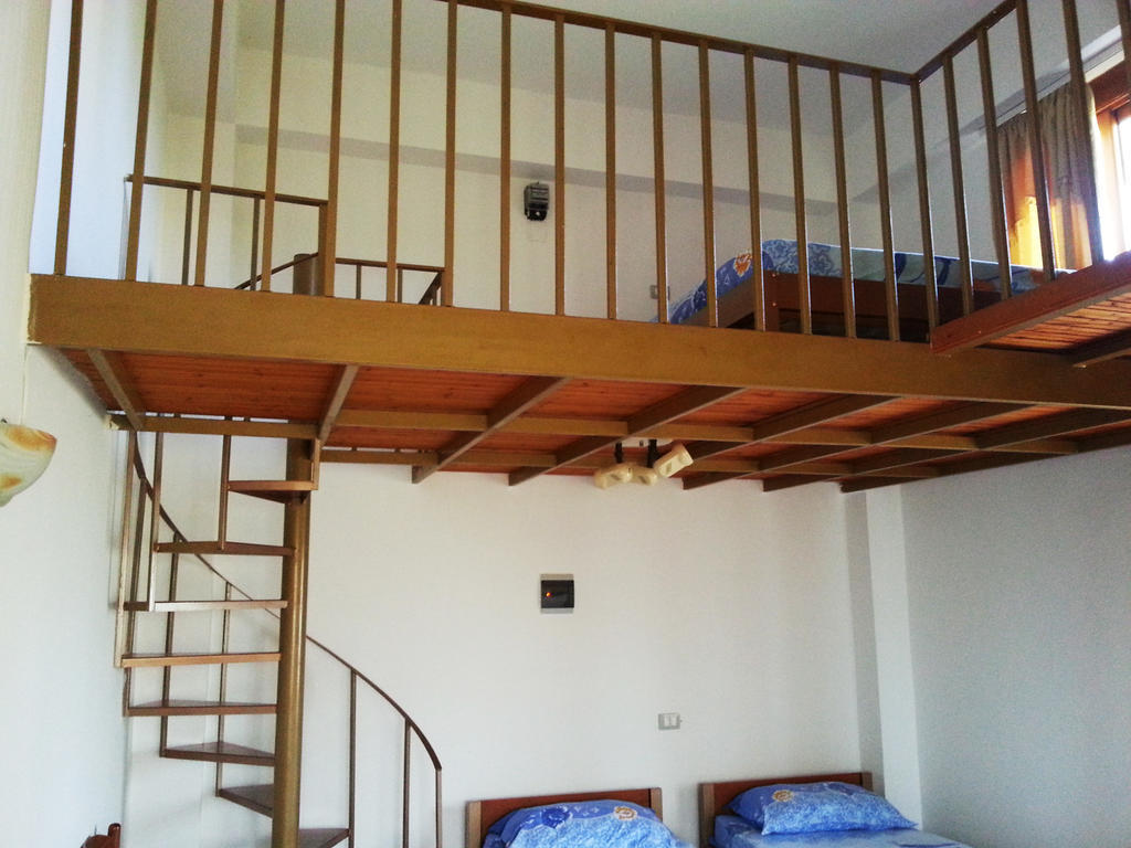 Flutura Apartments Vlorë Δωμάτιο φωτογραφία